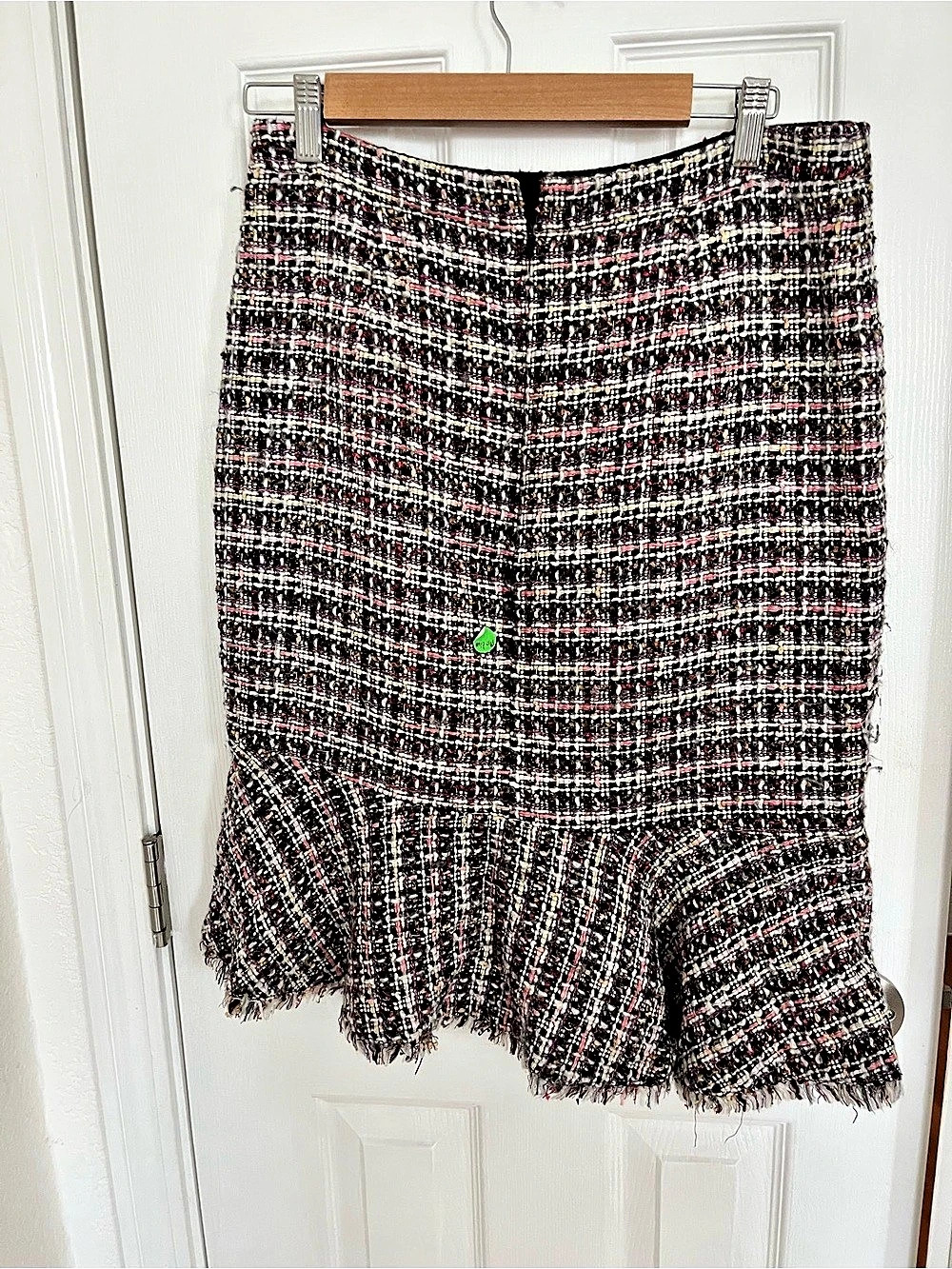 Halogen Tweed Ruffle Hem Skirt Checkered Mini Skirt Black & Pink Size 8